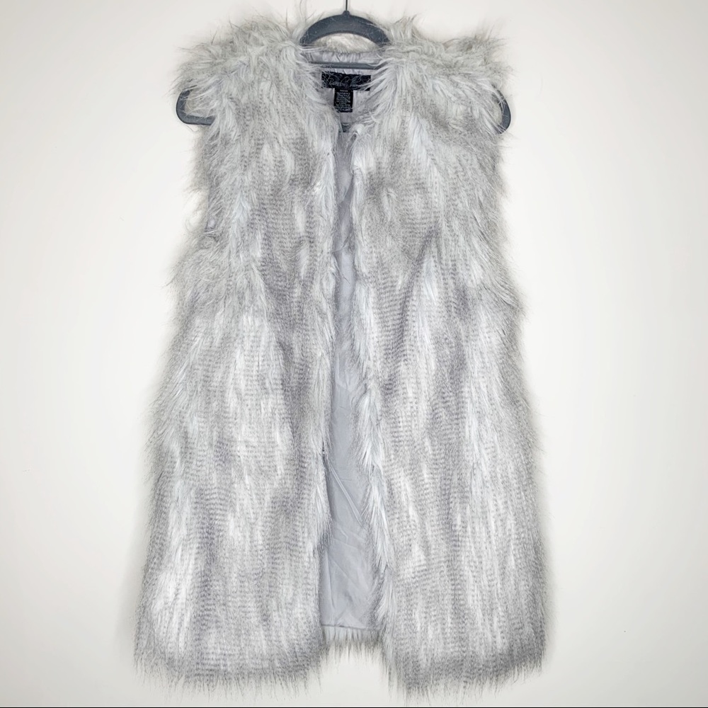 Brandon Thomas Grey Faux Fur Vest Size Medium